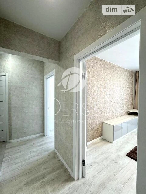 Продаж 2к квартири 62 кв. м на вул. Михайла Максимовича 23А