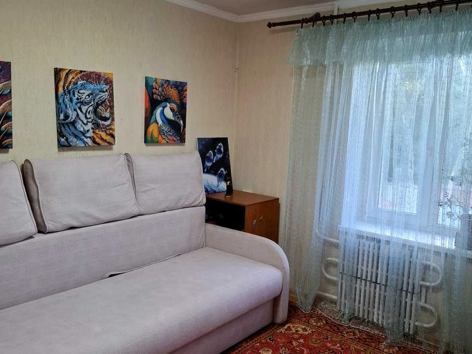 Квартира. Харків, Глобинська вул. (Маршала Батицького)
