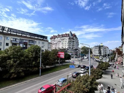 Квартира. Івано-Франківськ, Незалежності вул.