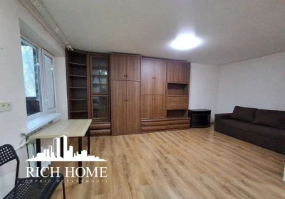 Продаж 1 кімнатної квартири-студії 35 м2, біля метро Дорогож