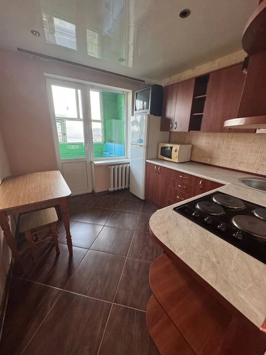 Продам 1к.кв.на Кедрина, Рабочая
