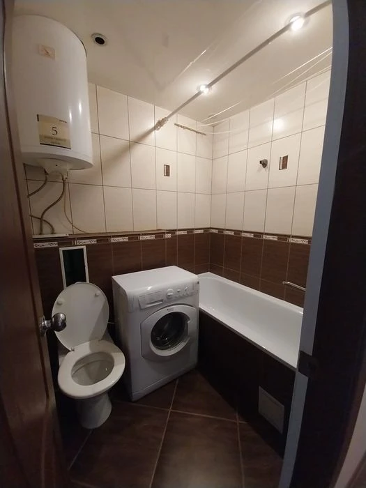 Продам 1к.кв.на Кедрина, Рабочая
