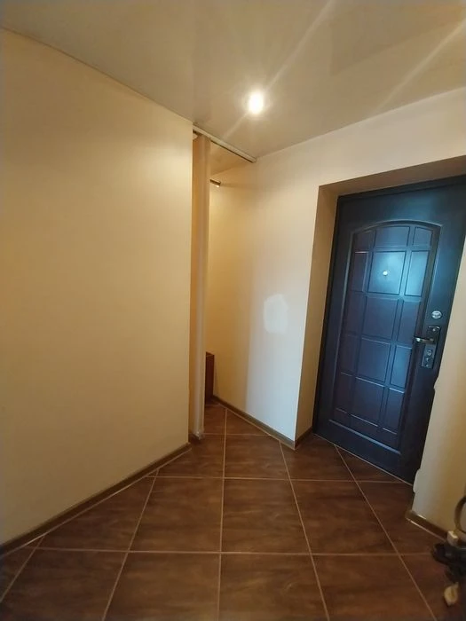 Продам 1к.кв.на Кедрина, Рабочая