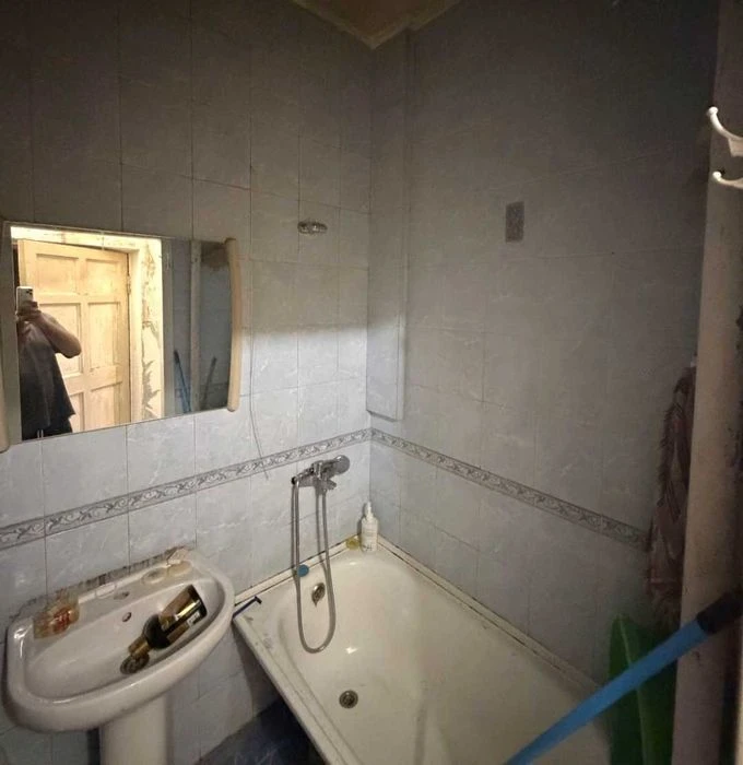 3 комнатная квартира на Адмиральском проспекте, 495559