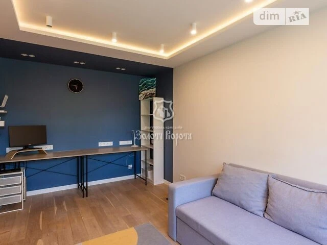 For sale 2-room apartment 44.5 sq. m. on Darnytskyi Blvd. 9 • ID 3469