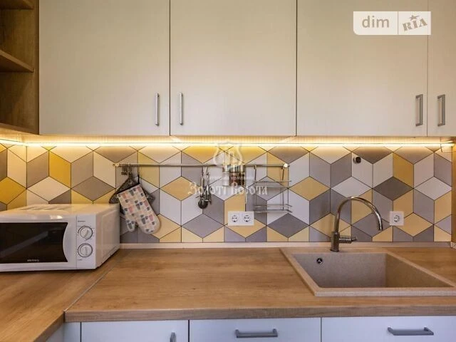 For sale 2-room apartment 44.5 sq. m. on Darnytskyi Blvd. 9 • ID 3469