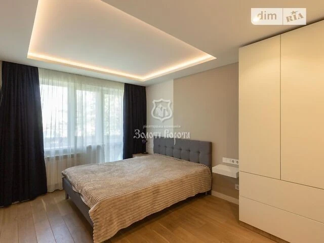 For sale 2-room apartment 44.5 sq. m. on Darnytskyi Blvd. 9 • ID 3469