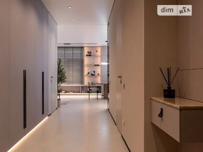 Sale of 2-room apartment 105 sq. m on Andriy Verkhoglyada St. 17V •