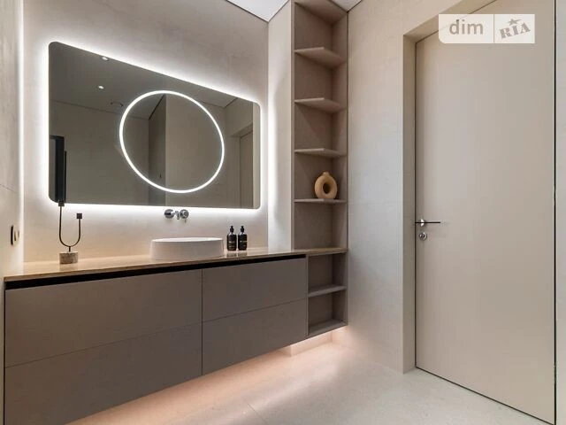 Sale of 2-room apartment 105 sq. m on Andriy Verkhoglyada St. 17V •