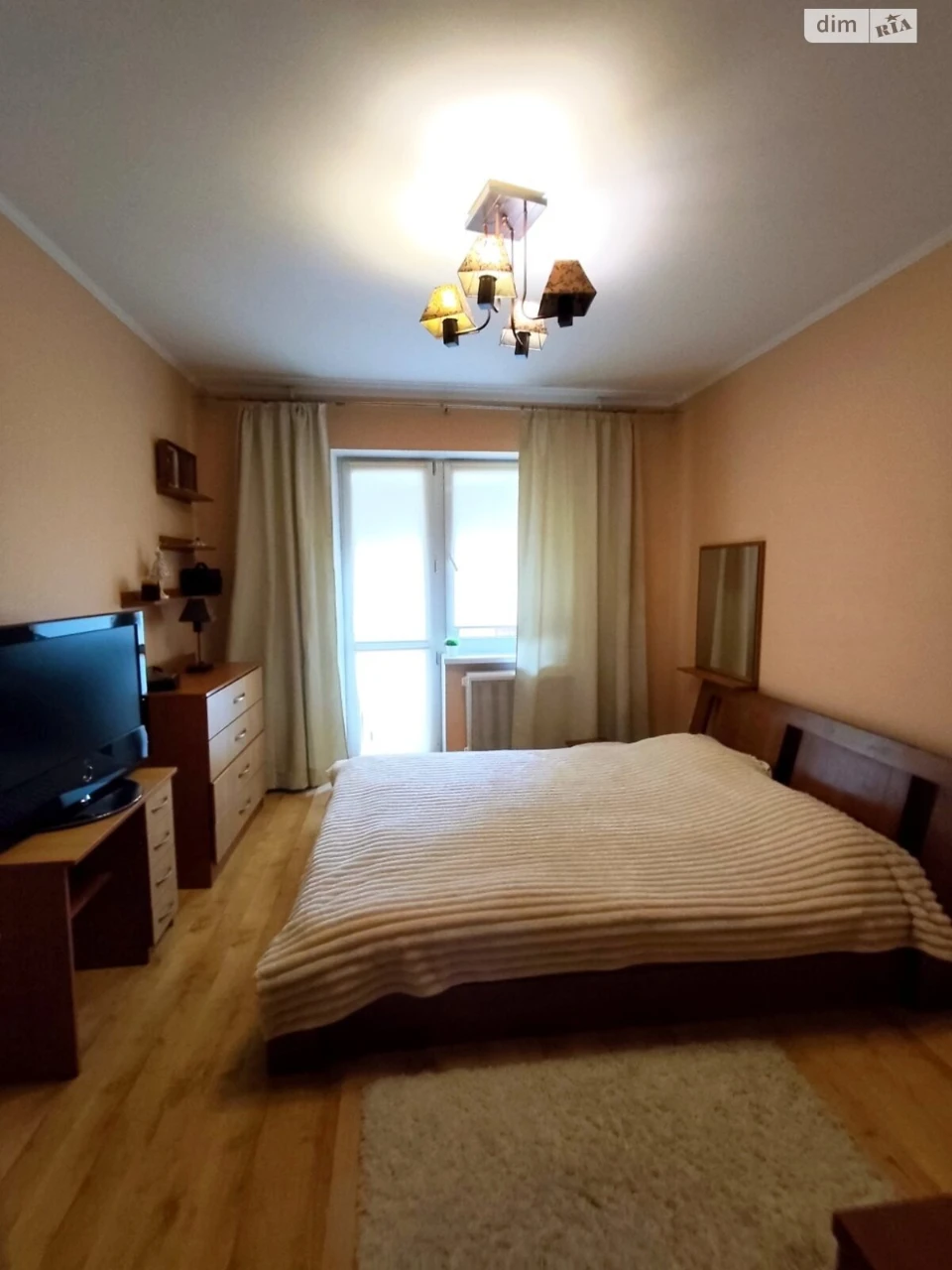 Продаж Квартира Політон