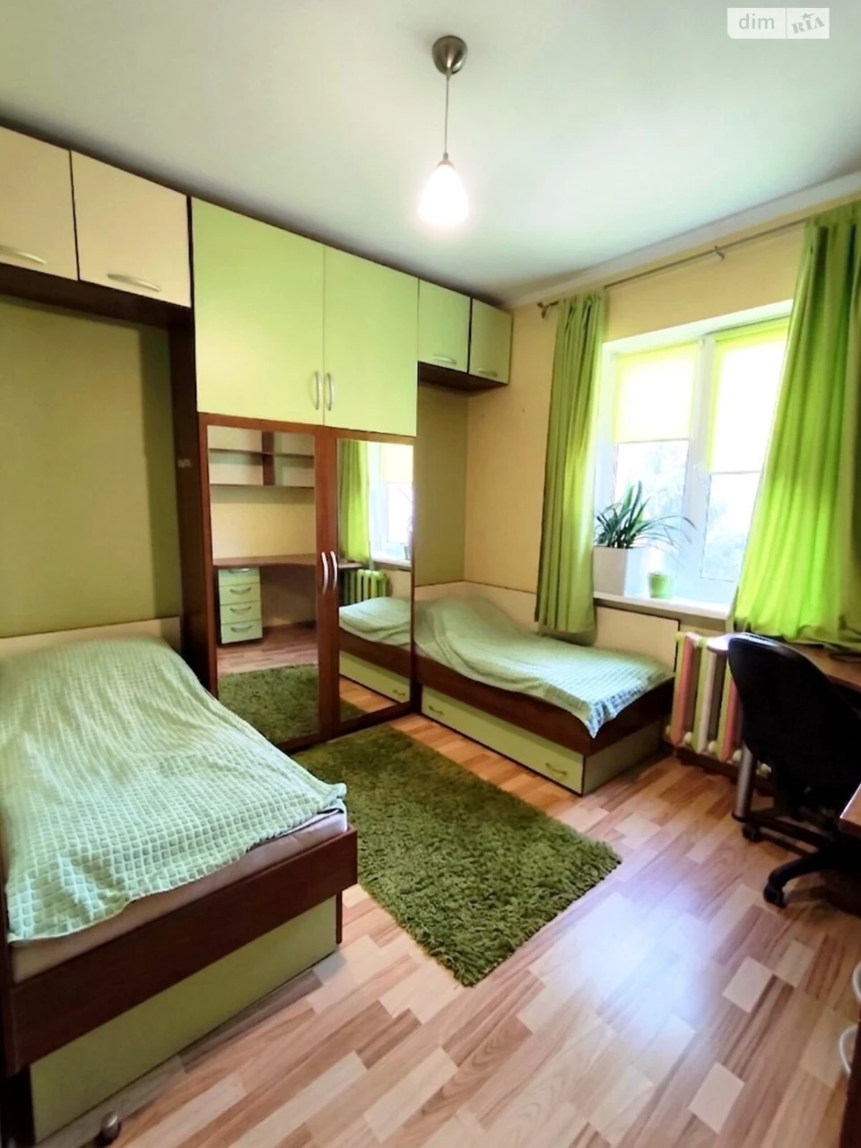 Продаж Квартира Політон