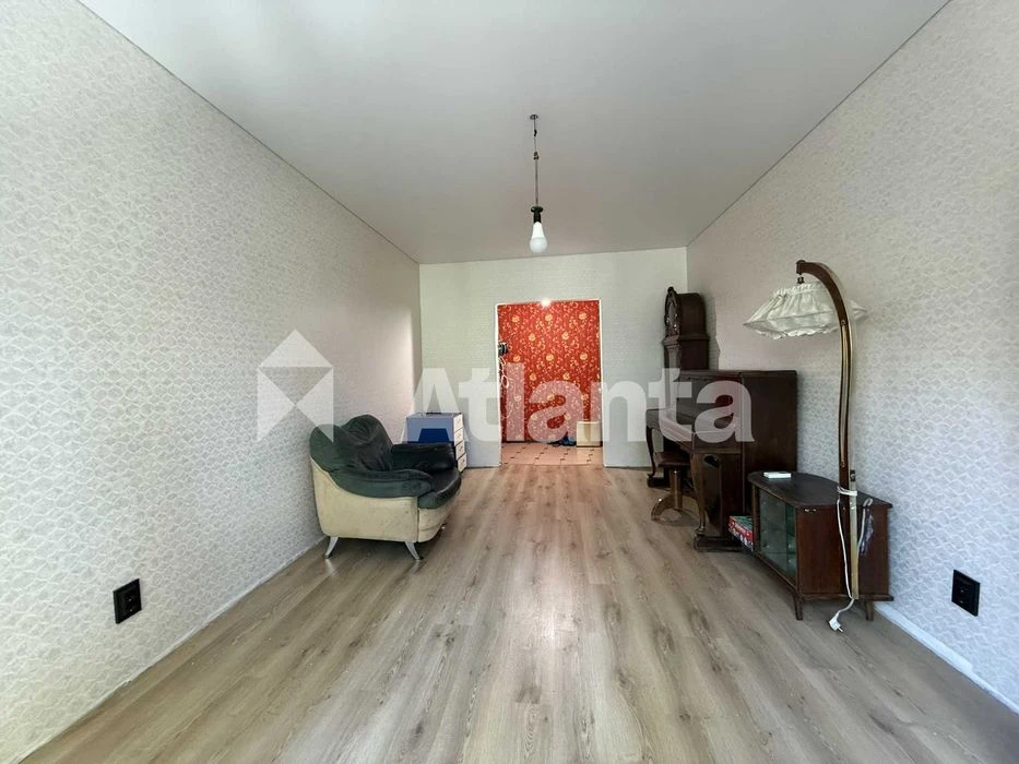 Продам 5-комнатную квартиру на Таирова, ул. Королева