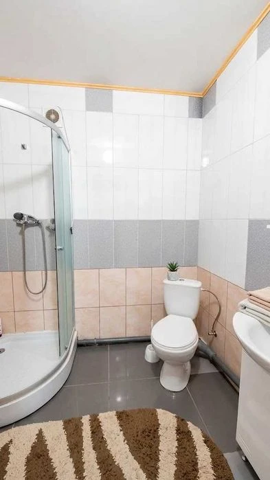 Продаж 1 кім квартири 50 м2 4/11 пов. Поділ Індив. опал. Нов