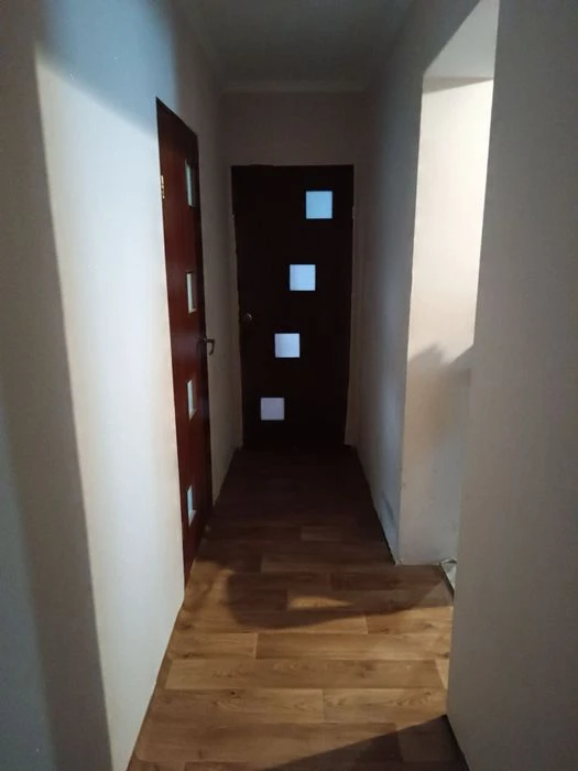 Продается 4 комнатная квартира.