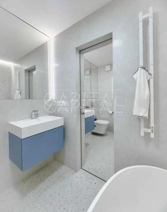 Продаж квартири, вул. Регенераторна, ЖК Комфорт Таун, Дарниц
