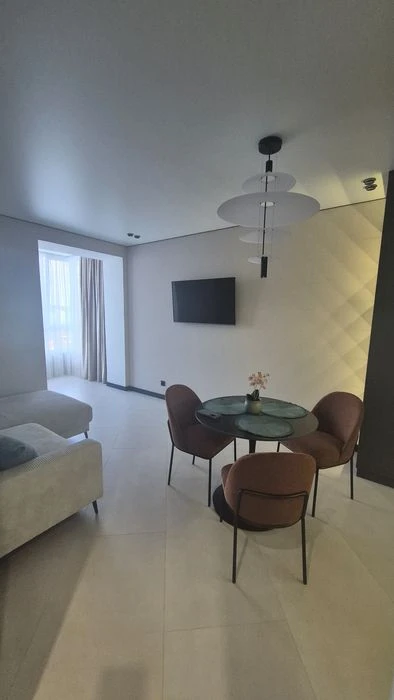 Продам 1 квартиру район Академический