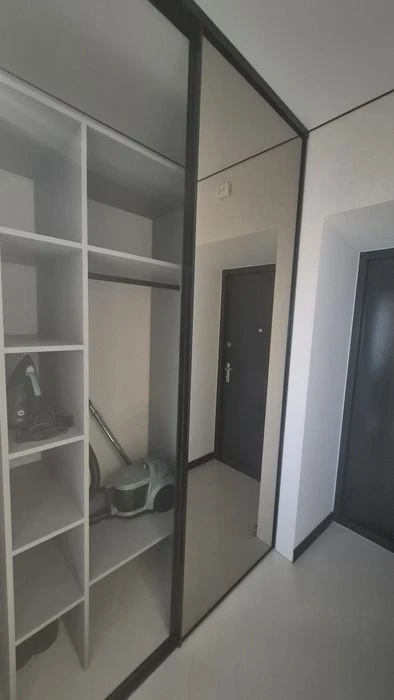 Продам 1 квартиру район Академический
