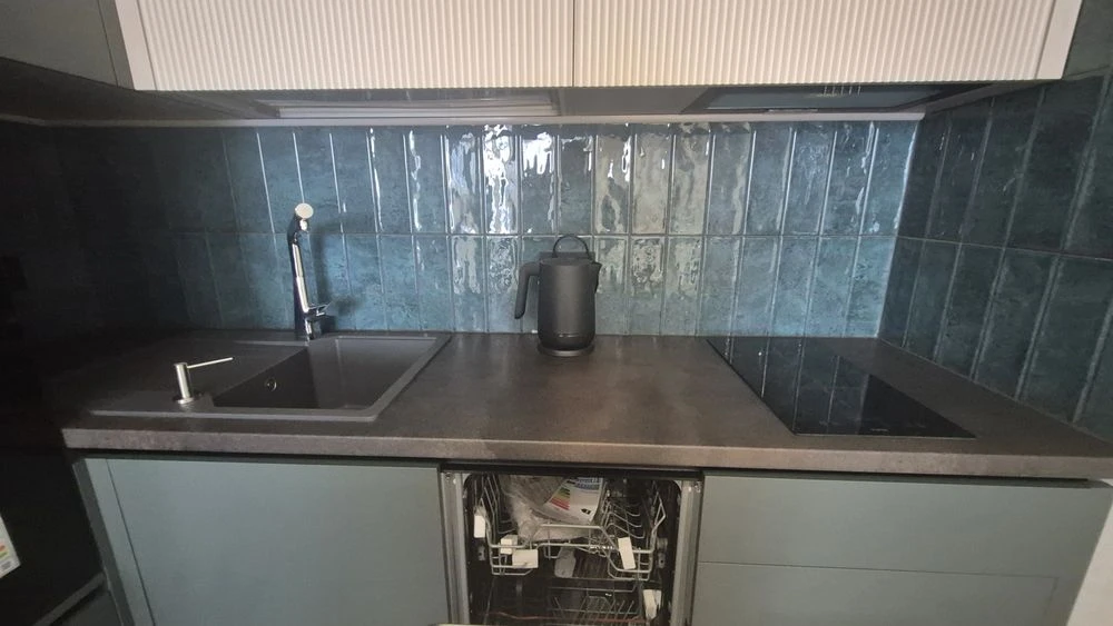 Продам 1 квартиру район Академический