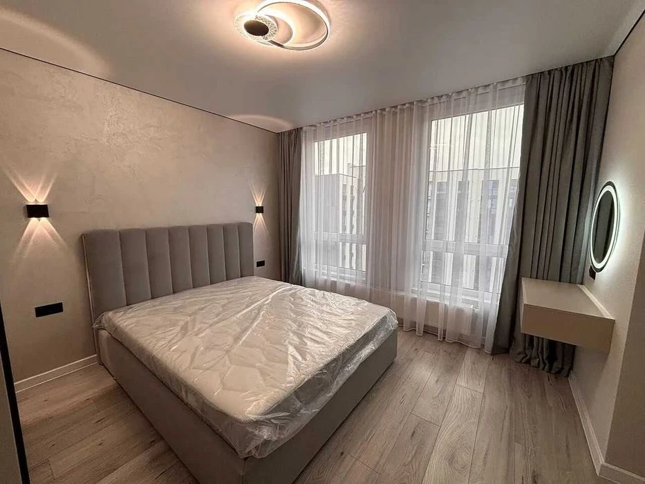 1 ком кв ремонт Парковая Аллея