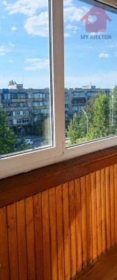 Продаж трикімнатної квартири по вул.Минайська