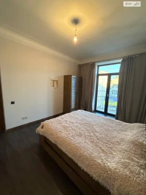 For Sale Apartment Center