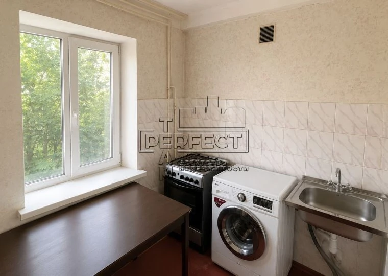 1-room apartment for sale Vyshgorodska 50v / Vyshgorodska 50v