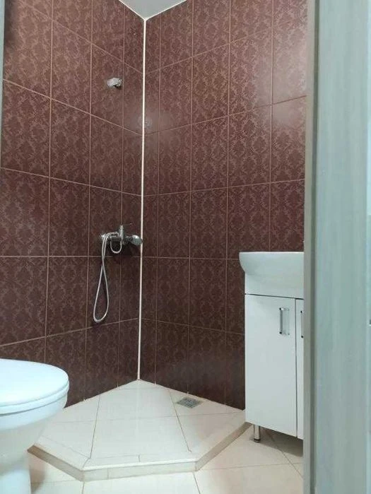 Продам квартиру в Центре на Канатной