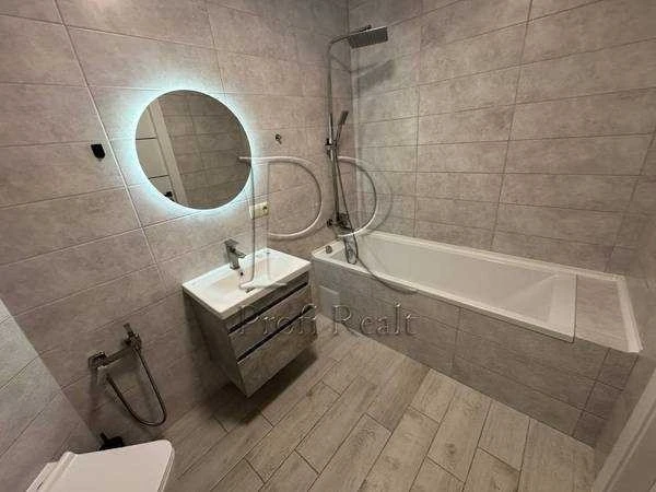 Продаж 2-кімнатної квартири 76 м², Дніпровське шосе, 15К