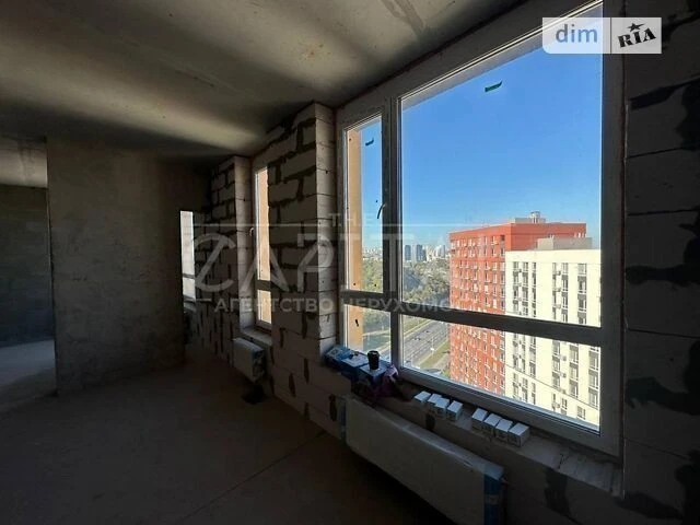Sale of 4-room apartment 116 sq. m on Naddnipryanske highway 2A • ID