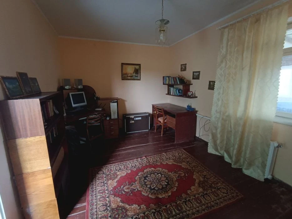 Цегляний утеплений будинок. Є всі комунікації, мінімальне оф