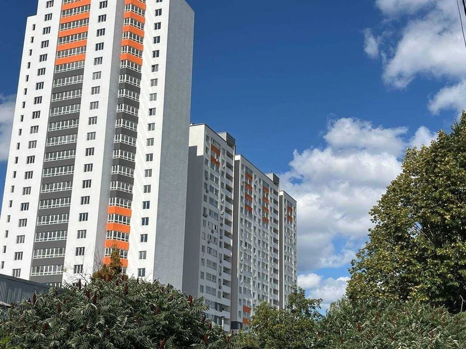 Apartment for sale 41m2 Atlant residential complex on Ozernaya Metro Teremky