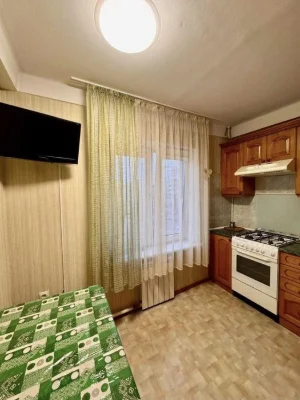 3rd apartment for sale in Dnipro district. Certificate!