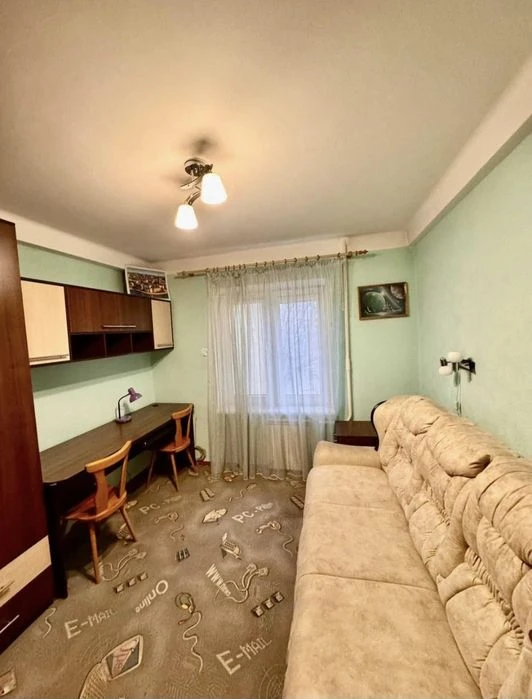 3rd apartment for sale in Dnipro district. Certificate!