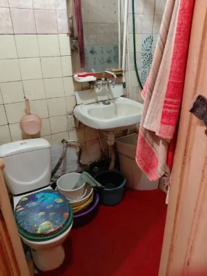 Продається 2 кімнатна  квартира в мкр. " Горяни"