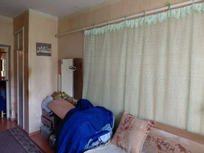 Продається 2 кімнатна  квартира в мкр. " Горяни"