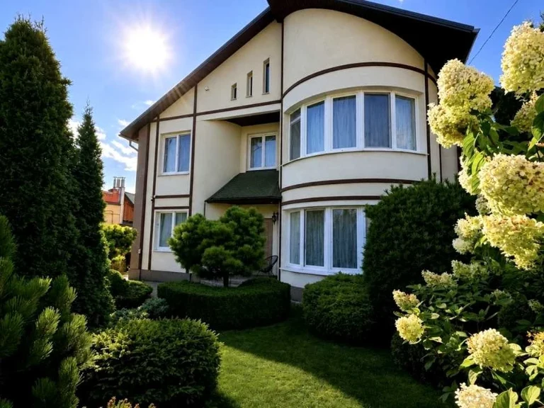 House. Zaporizhzhia, Sonyachna St.