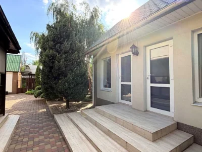 House. Zaporizhzhia, Sonyachna St.