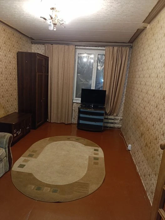 Впервые в продаже  1 к. кв.  Бригады Хартия 49а, м. Масельск