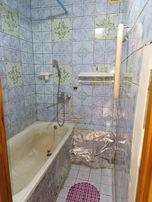 Впервые в продаже  1 к. кв.  Бригады Хартия 49а, м. Масельск