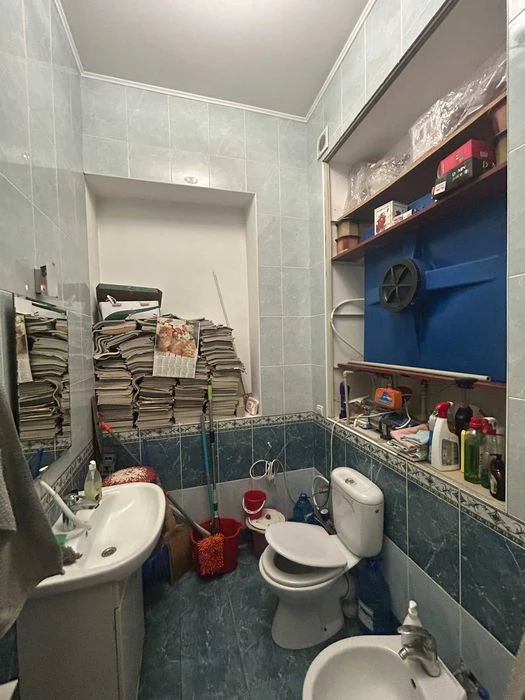 Продам 3-комнатную в центре ул. Новосельского, газ (АОГВ), 1