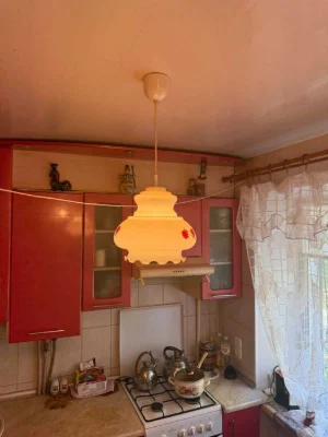 LS-19 Продаю 2-х кімнатну квартиру по вул.Астрономічній,21