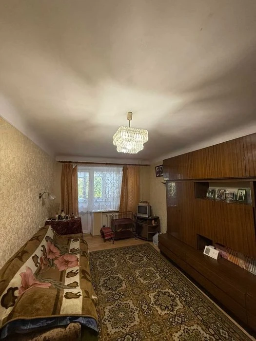 LS-19 Продаю 2-х кімнатну квартиру по вул.Астрономічній,21