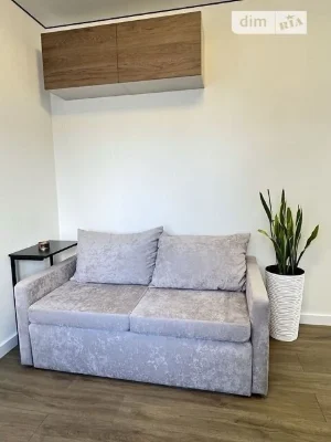 Sale of 1-room apartment 30 sq. m. on Mykhaylo Maksymovycha 24G street