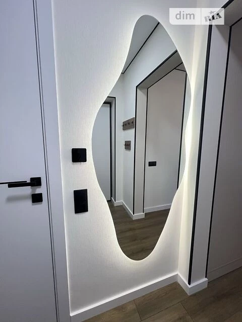 Sale of 1-room apartment 30 sq. m. on Mykhaylo Maksymovycha 24G street