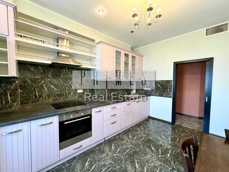 No commission Sale of 3-room apartment 150m2 with renovation Da Vinci Ole