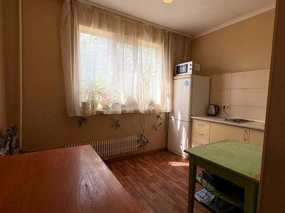Apartment. Kharkiv, Amosova St. (Korchagintsiv)