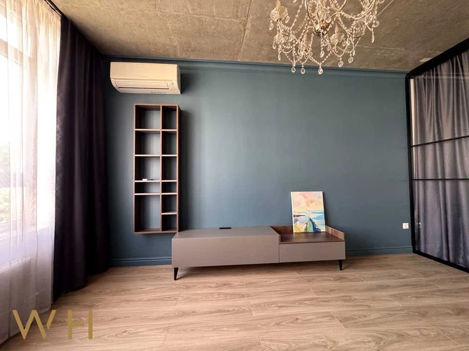 Apartment. Kyiv, Hlybochytska St.