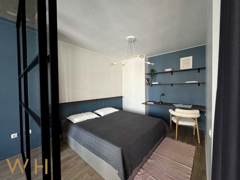 Apartment. Kyiv, Hlybochytska St.