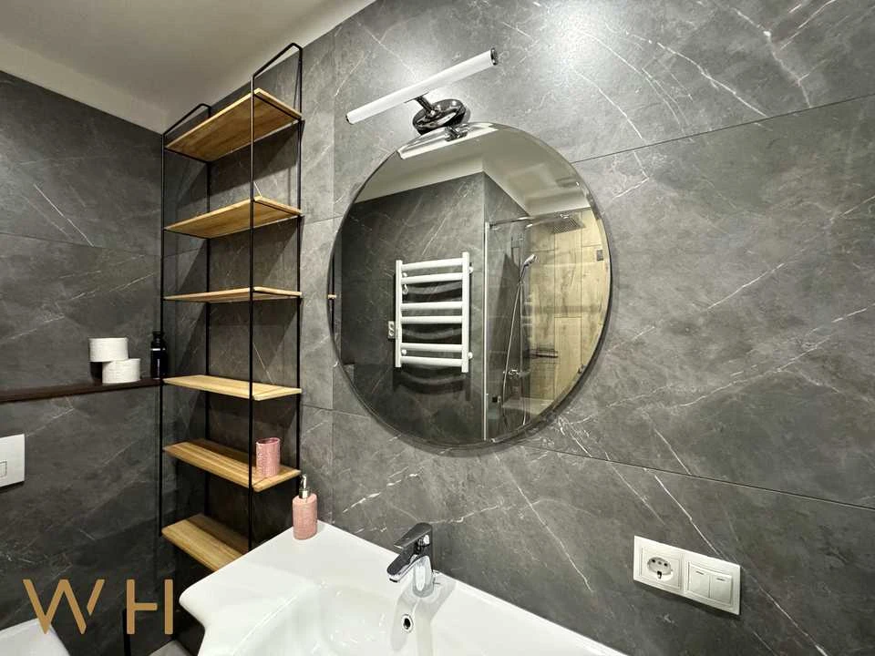 Apartment. Kyiv, Hlybochytska St.