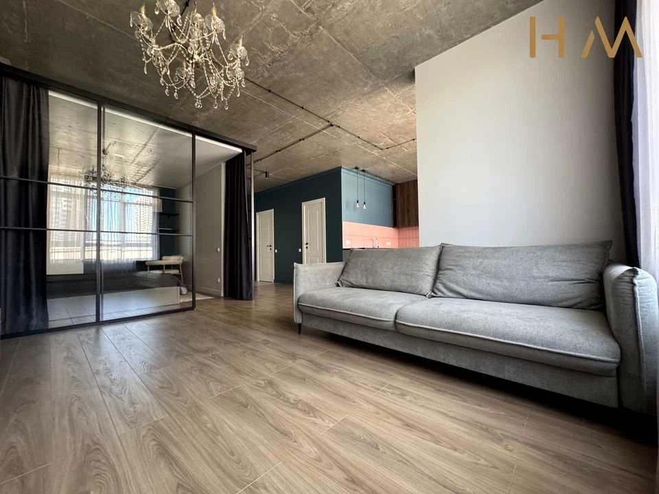 Apartment. Kyiv, Hlybochytska St.